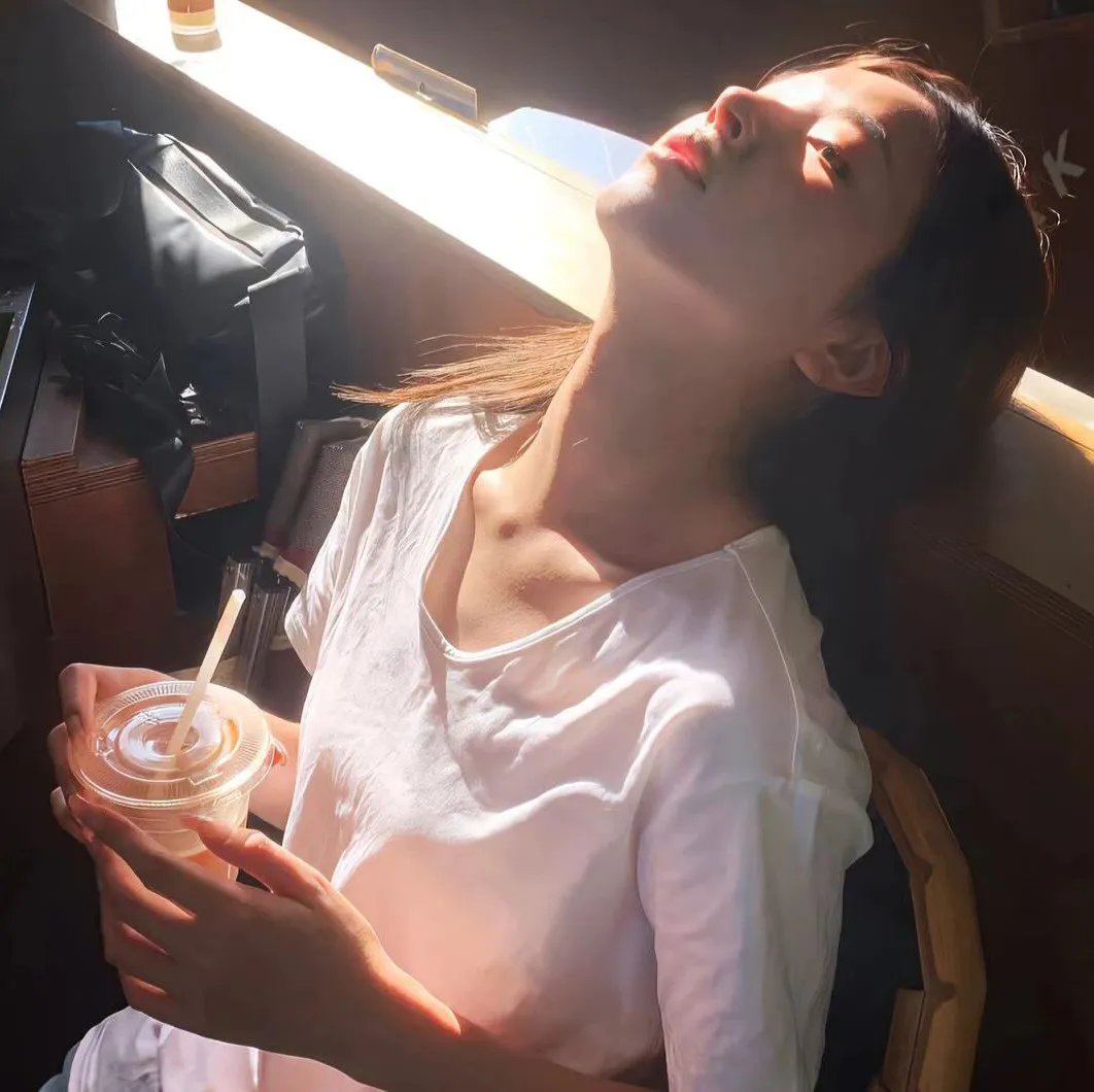 戏精女主桃花多